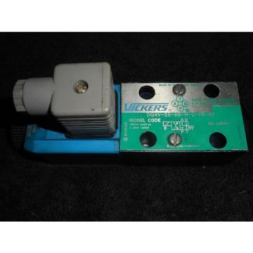 VICKERS HYDRAULIC VALVE, MOD# DG4V-3S-6B-M-U-H5-60 / DG4V