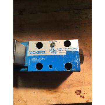 EATON VICKERS DG4V -3S -2A -M-U-B5-60 HYDRAULIC DIRECTIONAL CONTROL VALVE