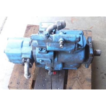 Vickers Hydraulic Pump PVE35QIL-B13-22-C20V-21 Make Offer