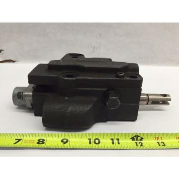 Unidentified Vickers / Caterpillar Hydraulic Valve