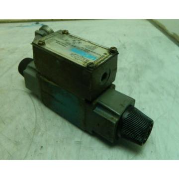 Vickers Hydraulic Directional Control Valve, DG4V-3-6C-M-W-B-40, Used, Warranty