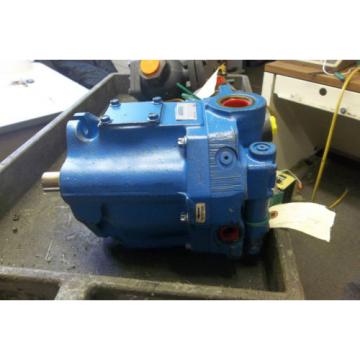 Vickers PVQ40-B2R-SS2F-20-C21 HYDRAULIC PUMP REBUILT