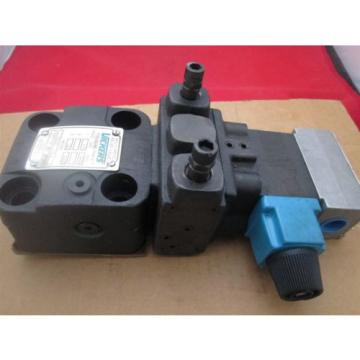 Vickers CG 06 BC DG0 A MMW B 30  DG4V-3-0A-M-W-B-40 Hydraulic Valve