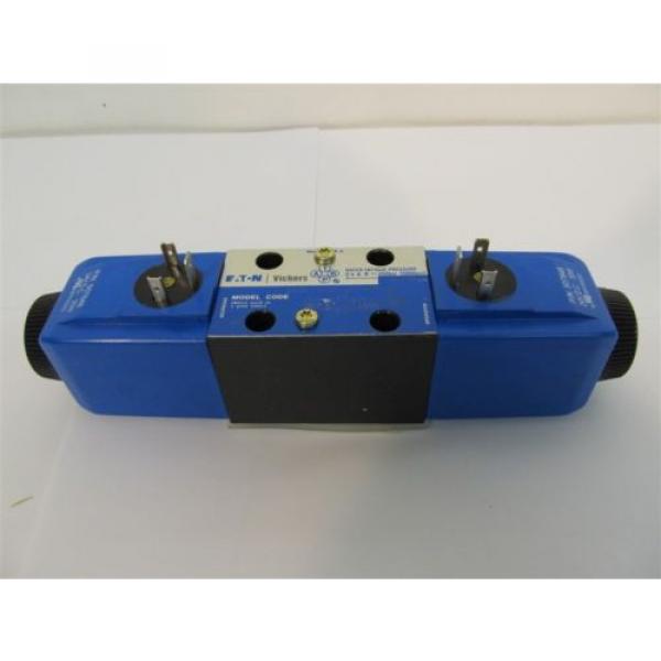 Vickers / Eaton DG4V-3-2C-M-U-H7-60, Directional Control Valve - 529760 #1 image