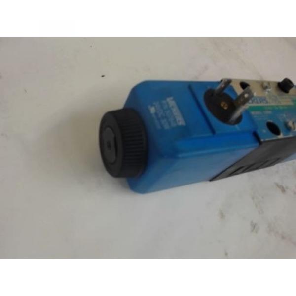 VICKERS DG4V-3S-2N-M-U-H5-60 DIRECTIONAL CONTROL VALVE, 100 BAR @ 1450 PSI #4 image