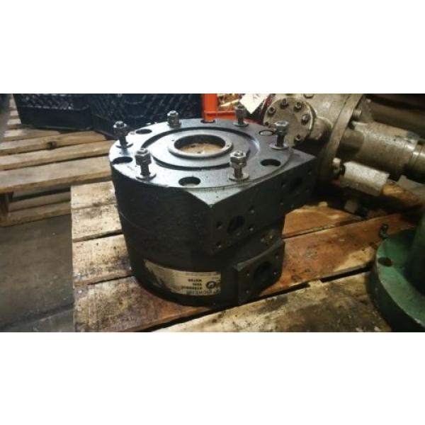 Vickers Hydraulic Vane Motor MHT 150  75/75 N1  30  S20 #1 image