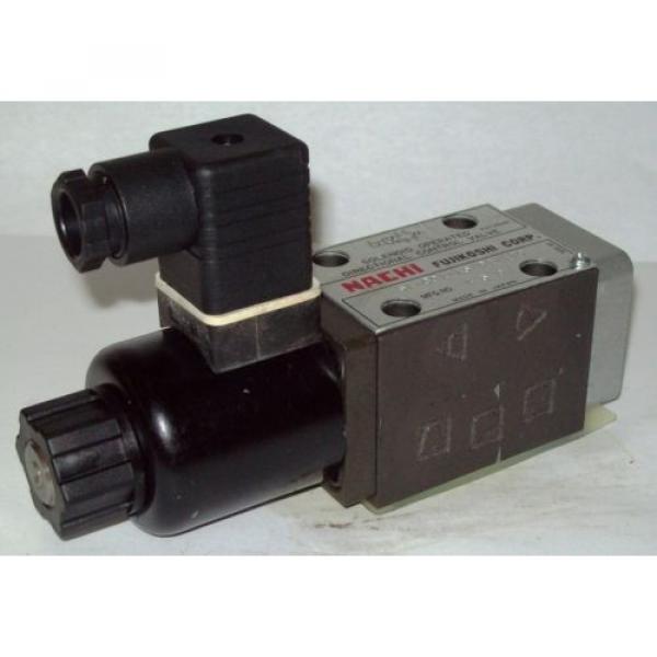 D03 4 Way 4/2 Hydraulic Solenoid Valve i/w Vickers DG4V-3-2B-U-H 24 VDC #1 image